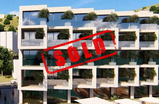 Two bedroom apartment for sale with a sea view and on the first line of the Saranda coastline. Two bedroom apartment for sale with a sea view and on the first line of the Saranda coastline. 
